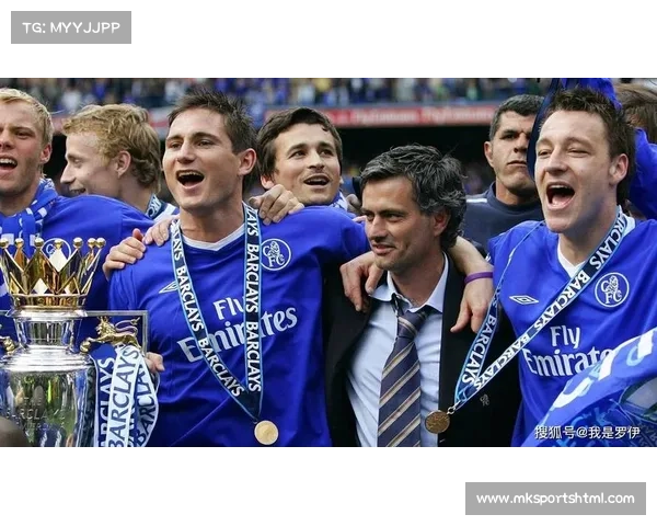 穆里尼奥表态将继续信任年轻后卫并给予更多出场机会